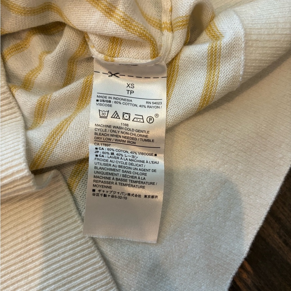 Banana Republic White and Yellow Striped Thin Sweater (XS) - Picture 4 of 4